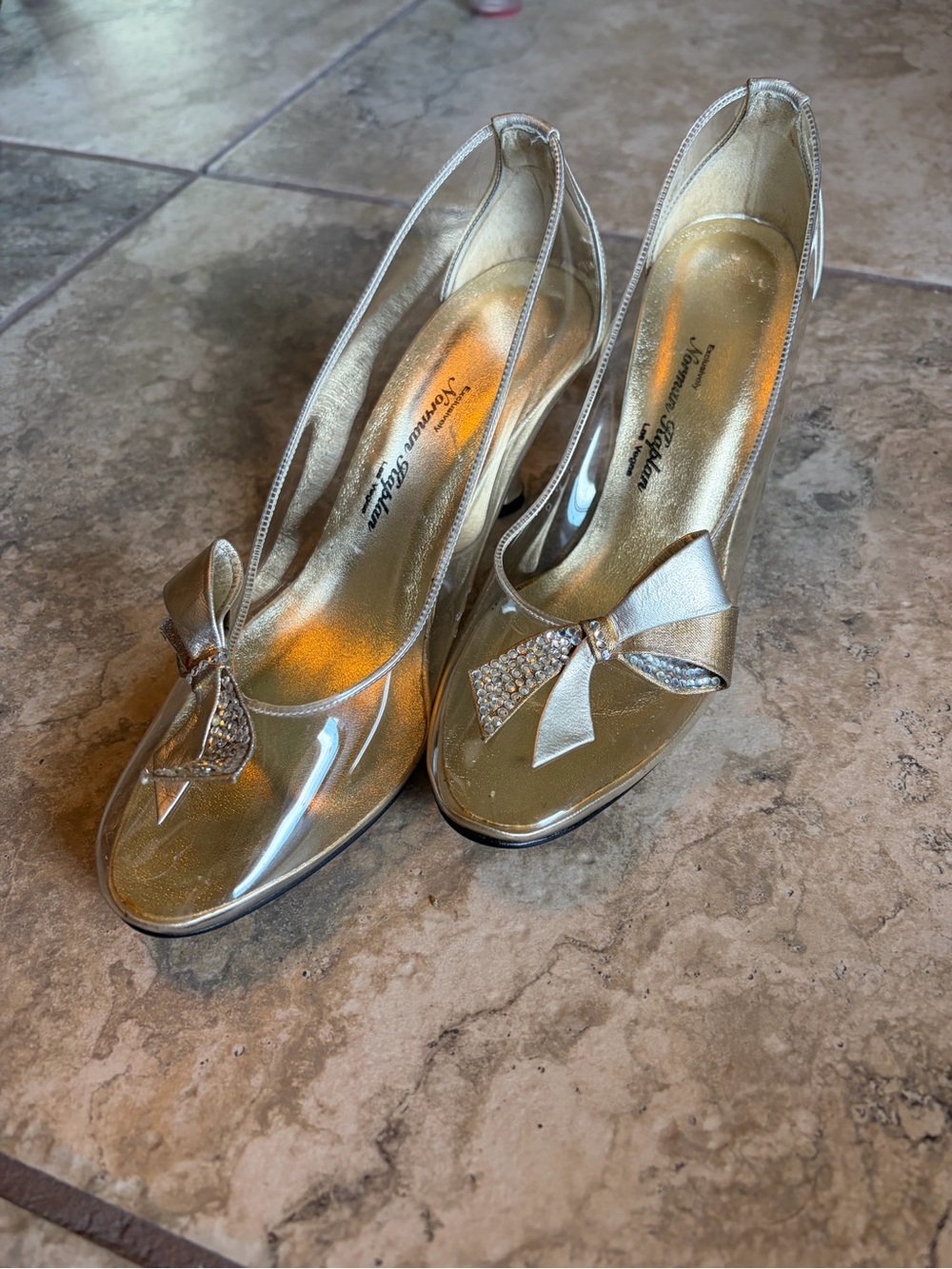 Women’s Gold Bow-Embellished Dress Heels